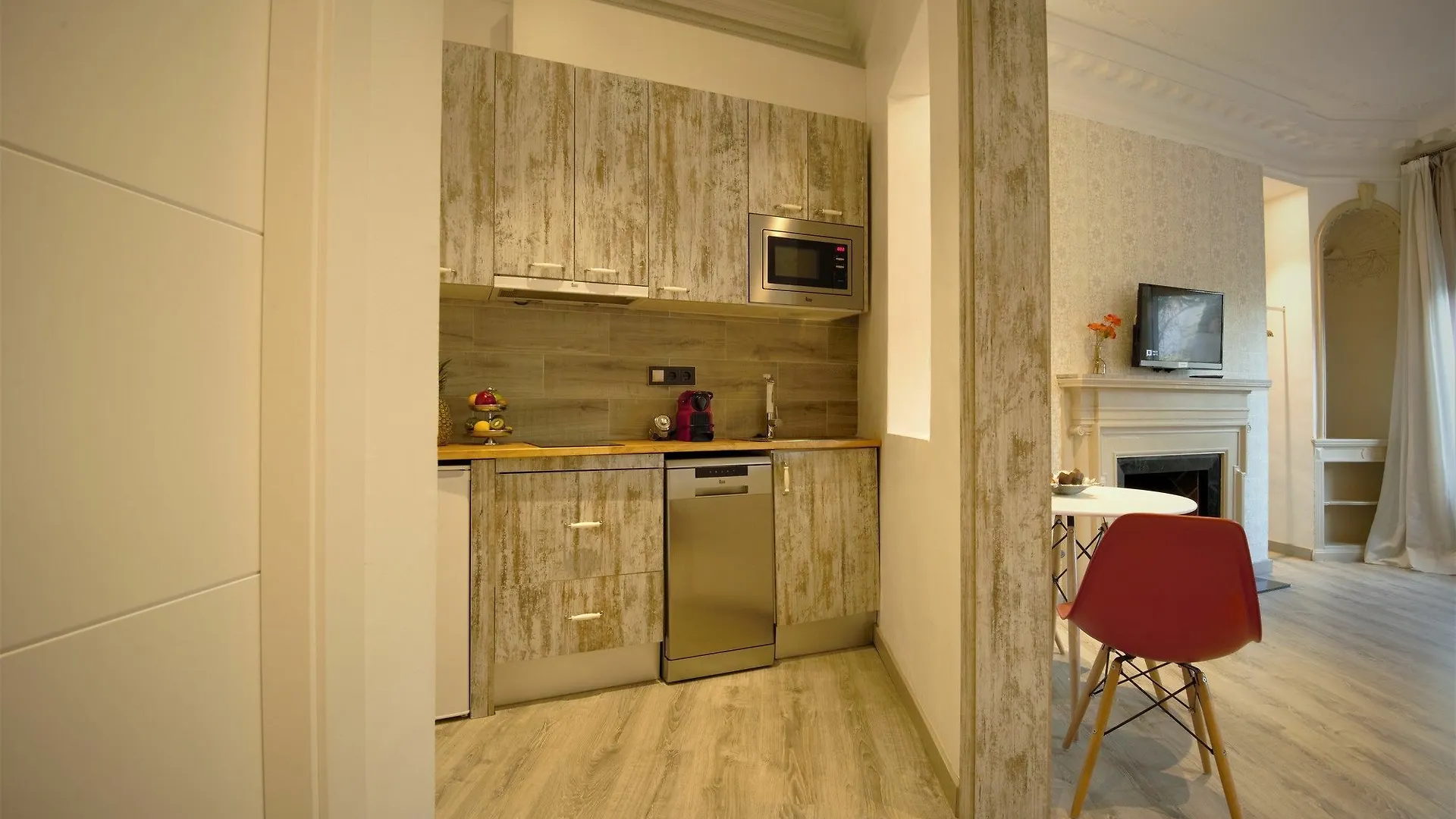 Dreamkeys Apartments & Suites Barcelona 3*,  España