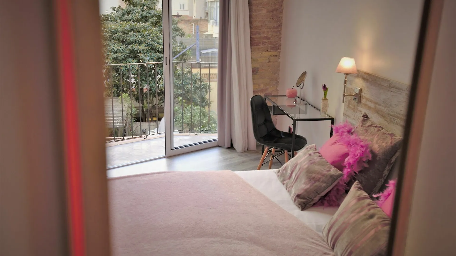 *** Hotel Dreamkeys Apartments & Suites Barcelona Spain